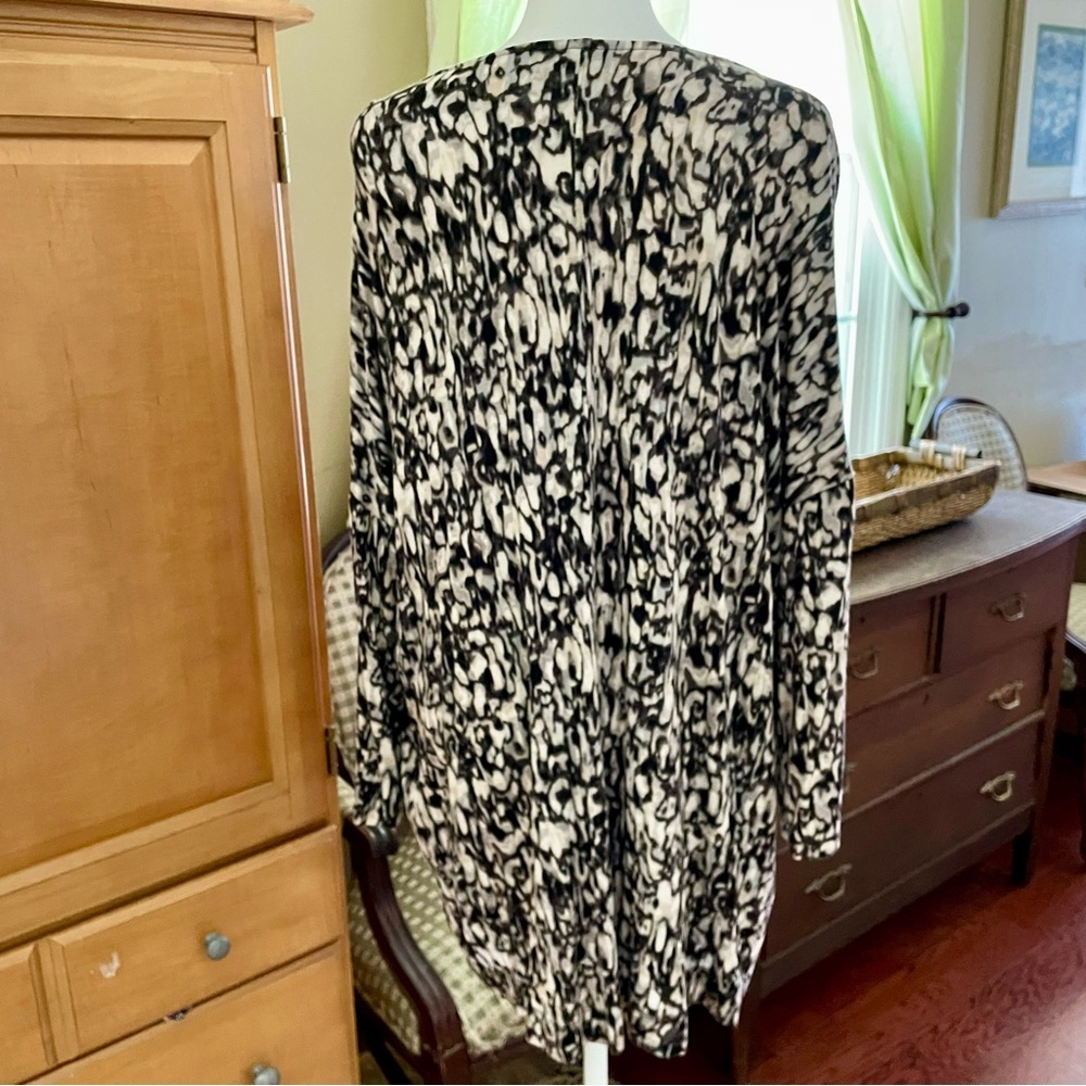 Willi Smith Patterned Top Size 2X - Picture 5 of 5